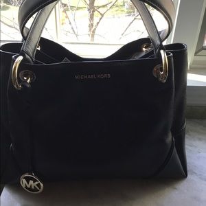 Black Michael Kors purse